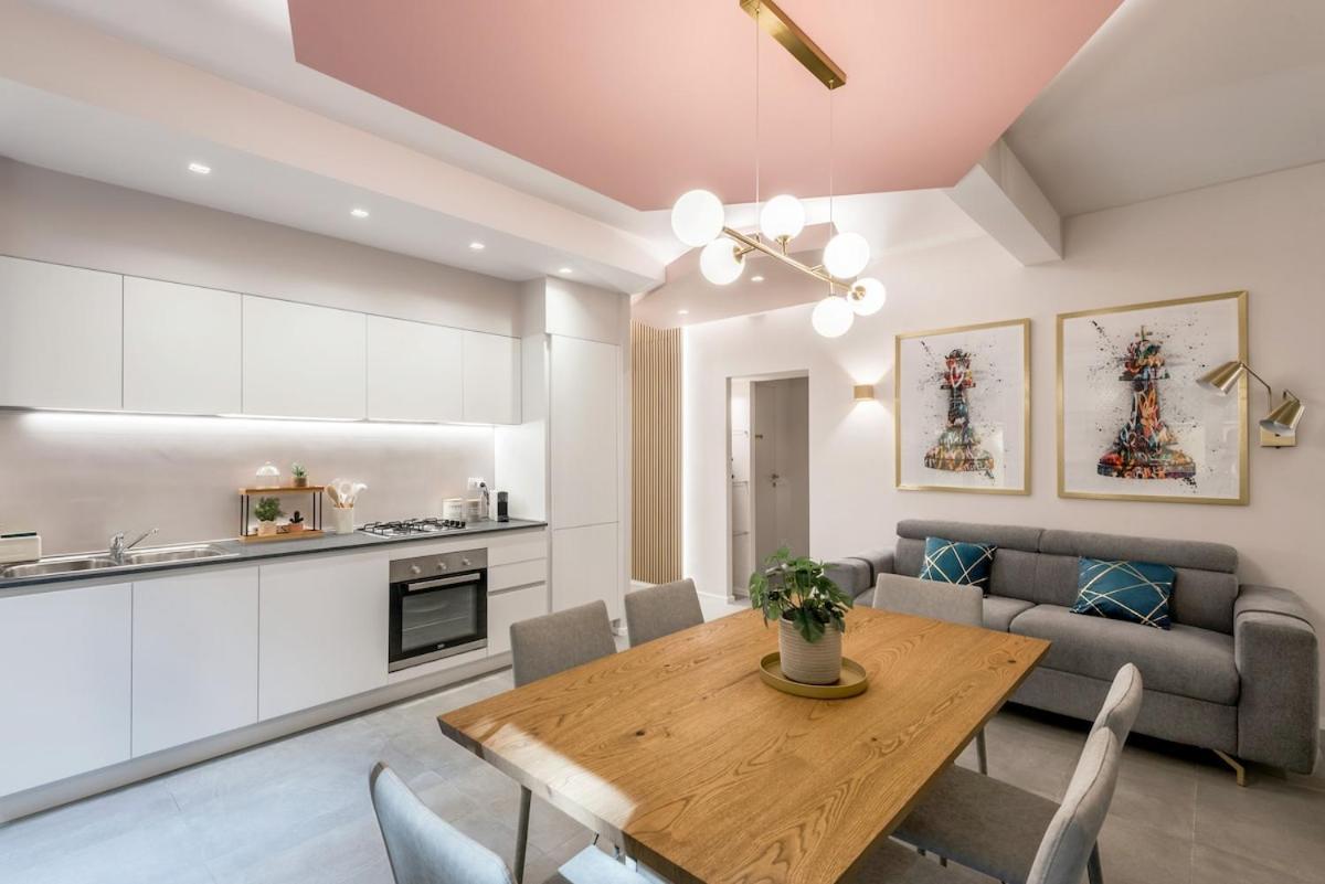 Gf Harmony Colosseo Apartment